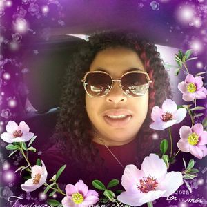 Meet your Posher, Evelyn